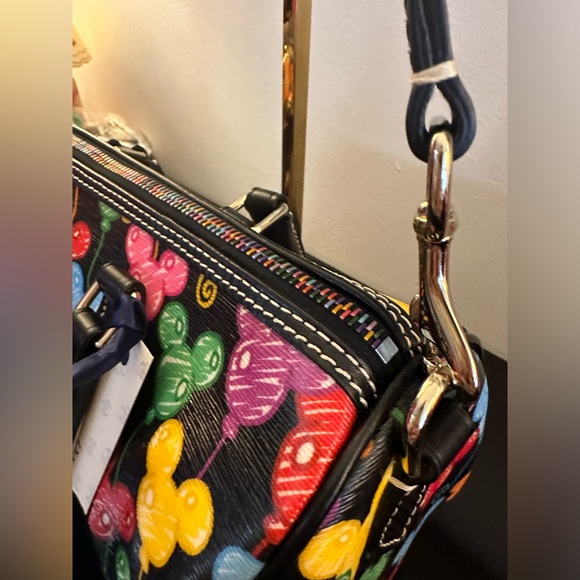 Dooney & Bourke Disney Mickey Balloons Barrel Bag Rare NWT - Picture 3 of 7